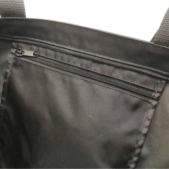 Walt Disney World Embroidered Mickey Mouse Head Outline Black Tote Bag Top Zip - Picture 8 of 15